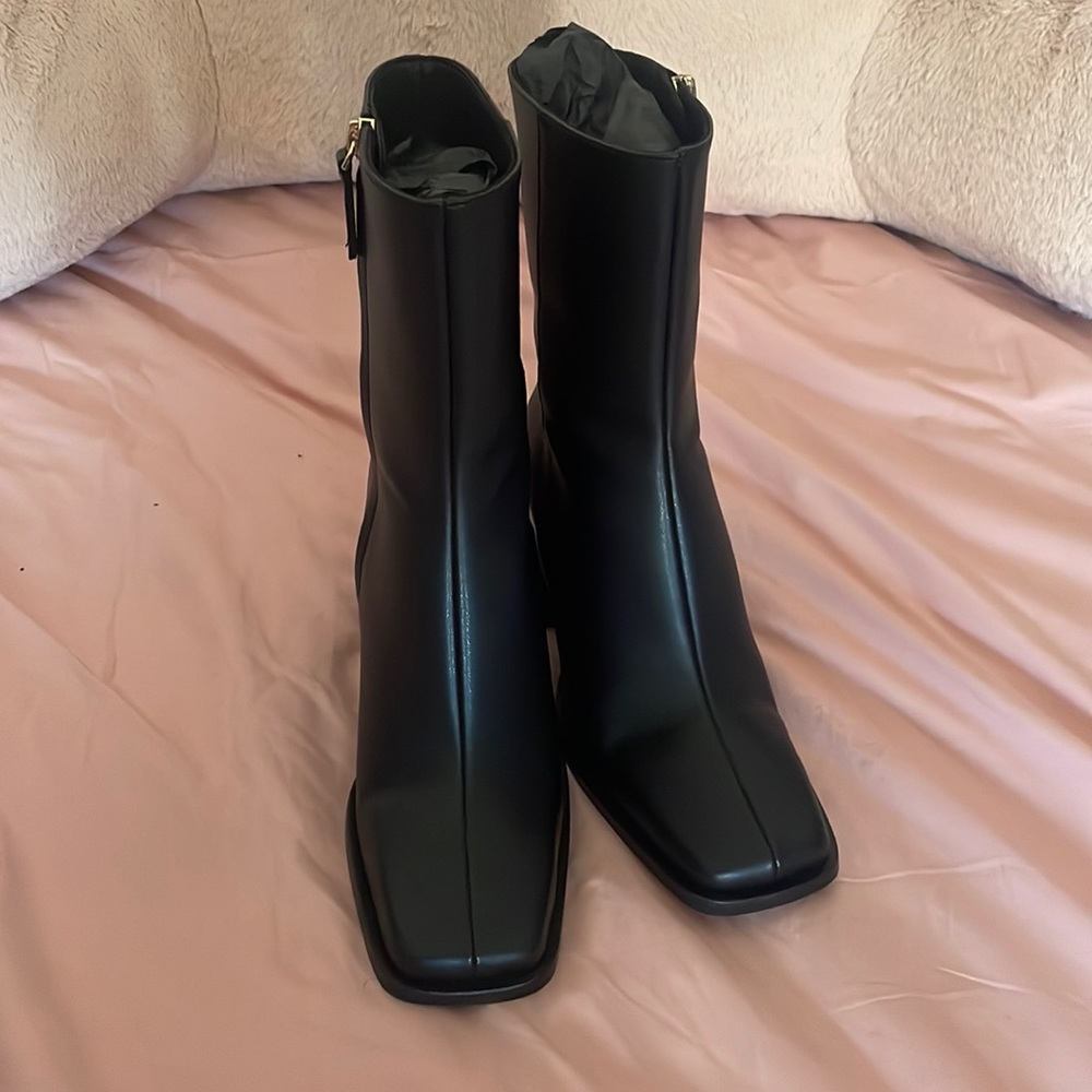 Feners Toe Square Ankle Boots